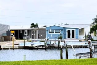 Ranch,Manufactured Home, 3944 Dewberry Ln, St. James City FL 33956