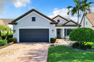 Ranch,Single Family Residence, 16353 Camden Lakes North Naples, FL 34110 