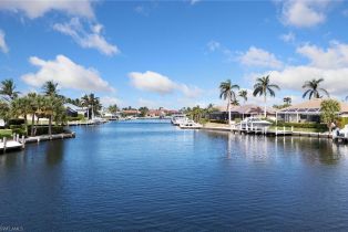 Ranch,Single Family Residence, 836 Saturn Marco Island, FL 34145 