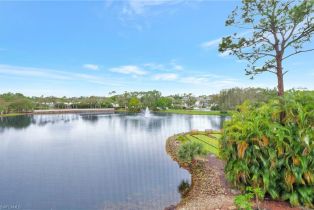 Mid Rise (4-7), 720 Waterford Dr # 302, Naples FL 3411334113 