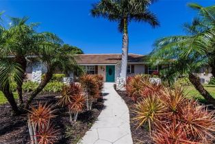 Ranch,Single Family Residence, 730 Amber Marco Island, FL 34145 