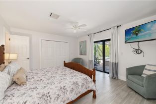 ,  , Oyster Bay, CA 34102 - 9