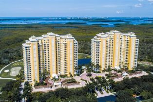 High Rise (8+), 4751 West Bay Blvd # 402, Estero FL 33928