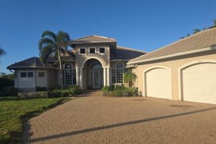 Ranch,Single Family Residence, 530 Inlet Marco Island, FL 34145 