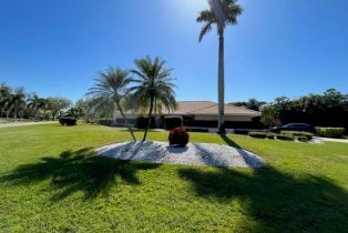 Ranch,Single Family Residence, 16540 Timberlakes Dr, Fort Myers FL 33908