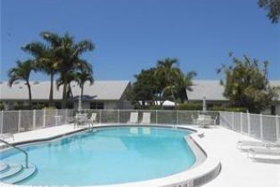 2 Story,Villa Attached, 4724 West Blvd # 6, Naples FL 34103