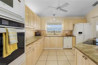 ,  , Galt Island Shores, CA 33956 - 7