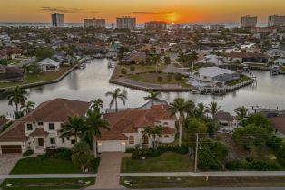 2 Story,Single Family Residence, 330 Edgewater Marco Island, FL 34145 