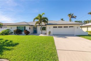 Ranch,Single Family Residence, 5360 Cortez Caloosahatchee, FL 33904 