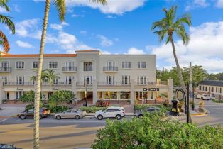 Low Rise (1-3), 555 5th Ave S # 204, Naples FL 34102