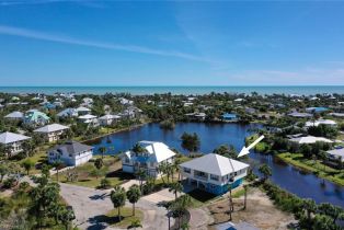 Single Family Residence, 697 Spartina Sanibel Island, FL 33957 