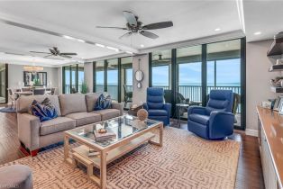 , 9715 Gulf Shore Dr # 701, Naples FL 34108