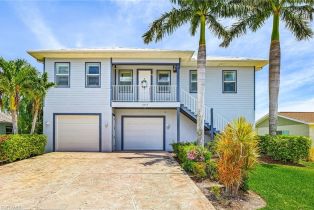 2 Story,Single Family Residence, 12304 BOAT SHELL Matlacha, FL 33991 