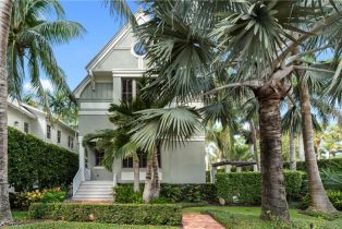 2 Story,Single Family Residence, 12 6th St S, Naples FL 34102