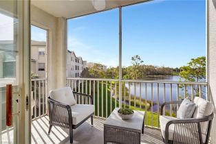 Apartment,Mid Rise (4-7), 14320 Bristol Bay Pl # 302, Fort Myers FL 3391233912 