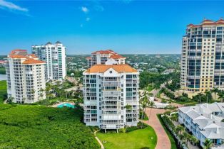 High Rise (8+), 20 Seagate Dr # 103, Naples FL 34103