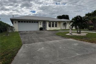 Ranch,Single Family Residence, 814 Victoria Caloosahatchee, FL 33904 