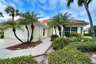 , 10635 Longshore Way E, Naples FL 34119