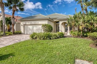 Ranch,Single Family Residence, 3460 Lakeview Isle Ct, Fort Myers FL 33905