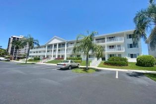 Low Rise (1-3), 10686 Gulfshore Dr # A, Naples FL 34108