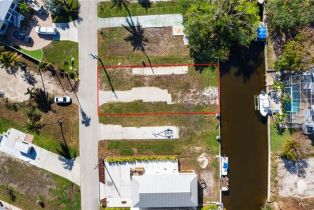 ,  , Estero Bay Shores, CA 34134 - 2