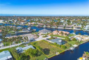 ,  , Cape Coral, CA 33904 - 7