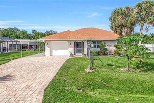 Ranch,Single Family Residence, 2199 Santiago Ave, Fort Myers FL 33905