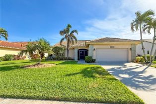 Ranch,Single Family Residence, 12831 Kelly Bay Kelly Greens, FL 33908 