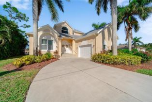 2 Story,Single Family Residence, 6681 Dabney Legends Golf, FL 33966 