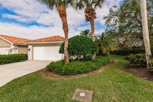 Duplex,Villa Attached, 4747 San Carlo Village Walk, FL 34109 