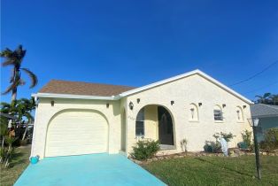 Ranch,Single Family Residence, 2692 Clyde Matlacha, FL 33993 