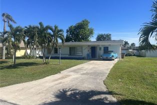 Ranch,Single Family Residence, 5205 Calusa Caloosahatchee, FL 33904 