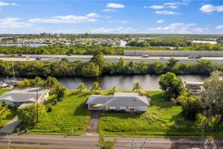 Ranch,Single Family Residence, 123 Schneider East Fort Myers, FL 33905 