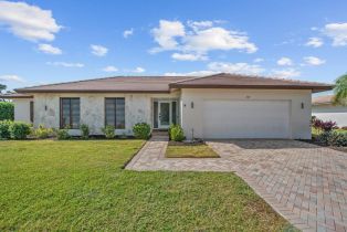 Ranch,Single Family Residence, 264 Shadowridge Marco Island, FL 34145 