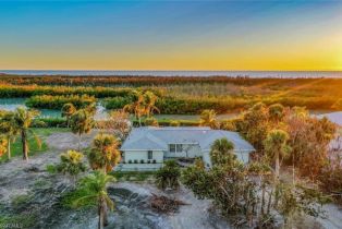 Ranch,Single Family Residence, 5769 Sanibel Captiva Sanibel Island, FL 33957 