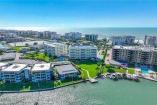 Mid Rise (4-7), 3420 Gulf Shore Blvd N # 56, Naples FL 3410334103 