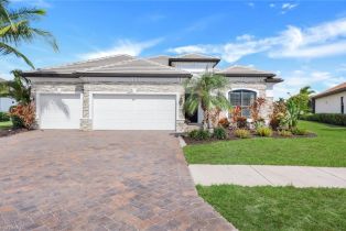 Ranch,Single Family Residence, 2067 Antigua Ln, Naples FL 34120