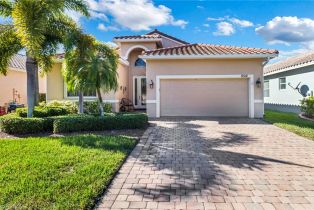 Ranch,Single Family Residence, 9312 Sun River Cascades At Estero, FL 33928 