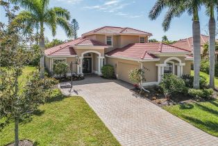 2 Story,Single Family Residence, 16097 Waterleaf Veridian, FL 33908 