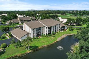 Low Rise (1-3), 1510 Imperial Golf Course Blvd # 111, Naples FL 3411034110 