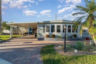 Manufactured Home, 11350 Bayside Bayside Estates, FL 33931 