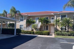 , 2805 Cypress Trace Cir # 204, Naples FL 34119