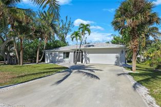 Ranch,Single Family Residence, 2115 Sunset Sanibel Island, FL 33957 