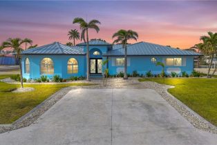 Ranch,Single Family Residence, 201 Randy Fort Myers Beach, FL 33931 