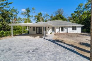 Ranch,Single Family Residence, 6147 English Oaks North Naples, FL 34119 