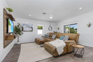 ,  , Naples Park, CA 34108 - 6