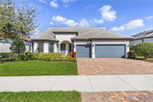 2 Story,Single Family Residence, 9532 Greyhawk Greyhawk At Golf Club Of The Everglades, FL 34120 