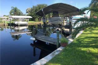 ,  , Fort Myers Shores, CA 33905 - 2