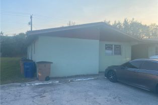 Ranch,Quadruplex, 12607 1st St, Fort Myers FL 33905