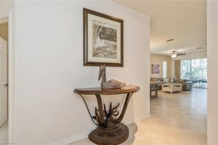 , 8223 Parkstone Pl # 201, Naples FL 34120